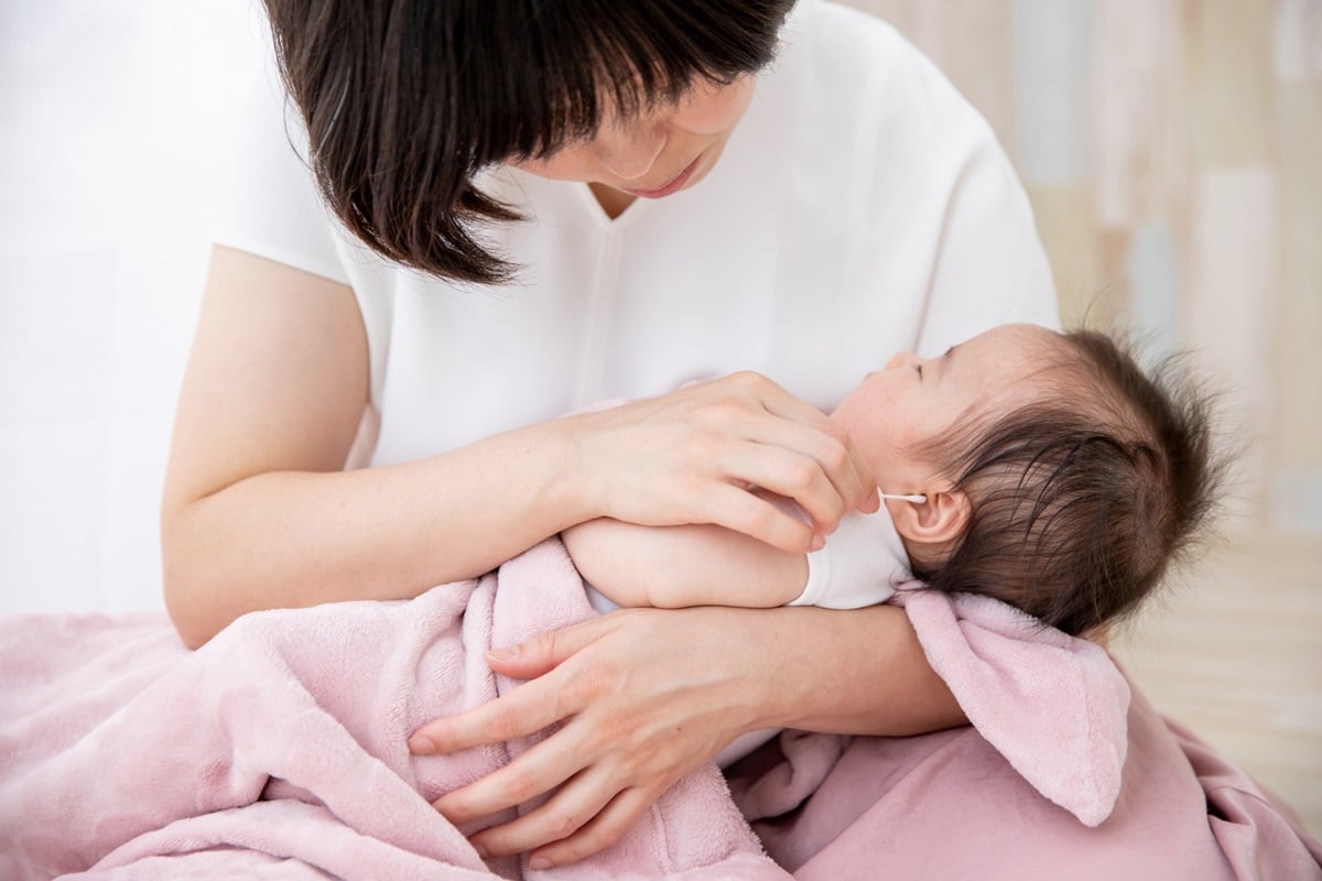 子どもの耳あか、小まめに取り除いちゃダメ！　細菌感染＆かゆみの原因に　耳鼻科医に聞く耳掃除のコツ