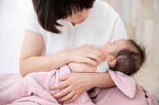 子どもの耳あか、小まめに取り除いちゃダメ！　細菌感染＆かゆみの原因に　耳鼻科医に聞く耳掃除のコツ