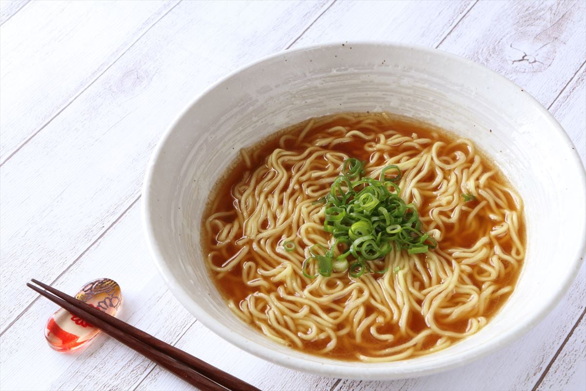 【ラーメン】よく食べている「袋麺」ランキング　3位「マルちゃん正麺」…2位＆1位は？