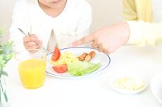 【子育て】着替え＆食事でダラダラ…「早くして！」は逆効果　子どもに行動促すコツとは？