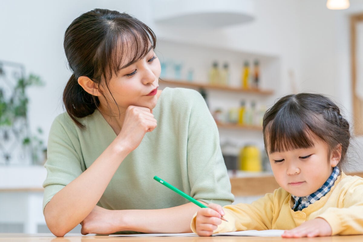 小学校で落ちこぼれるのが不安…入学前に学習教材＆教室を活用すべきか　保育士が説く未就学児に必要な“体験”