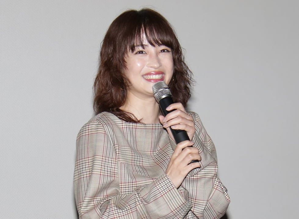 “国宝級美女”20代女性俳優ランキング　9400人超が選んだ3位「橋本環奈」、2位「広瀬すず」…1位は？