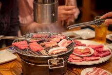 【いい肉の日】男女1000人超が答えた「焼き肉」の流儀とは？　あなたは「食べ放題派」「個別注文派」？