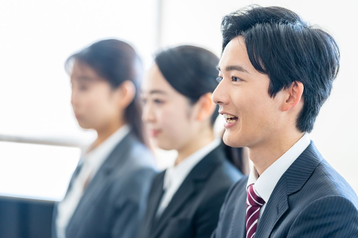 【男性編】2026年卒「就職人気企業ランキング」トップ30発表！　3位「味の素」2位「任天堂」…1位は？