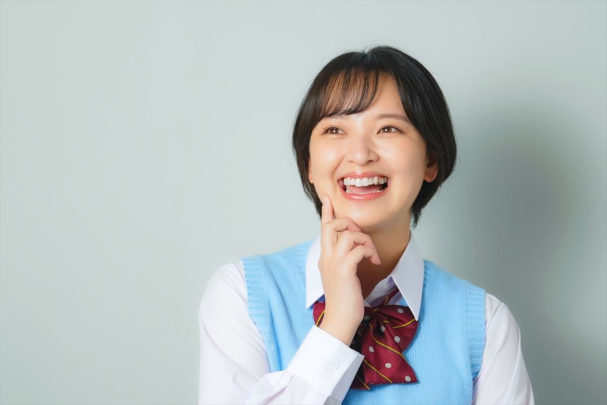 【女子高校生編】「なりたい職業」ランキング！　2位「看護師」…1位は“すぐに仕事がなくなることがない”職業