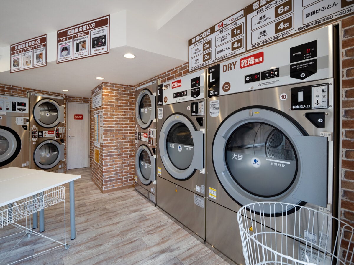 乾燥機に入れてはいけない衣類