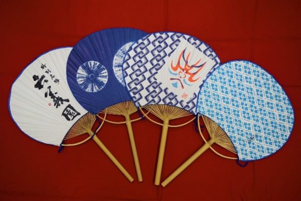 伝統工芸から日本文化の魅力に触れよう　六義園で「江戸うちわ」づくり体験