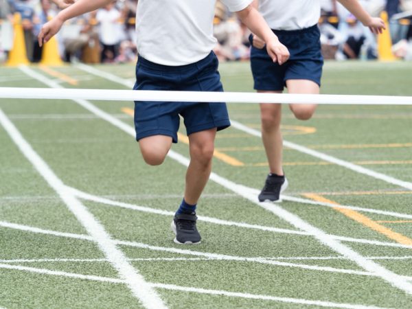 【はばたけラボ 子育て質問箱】学校行事が苦手な息子　宿泊行事に行きたがらない