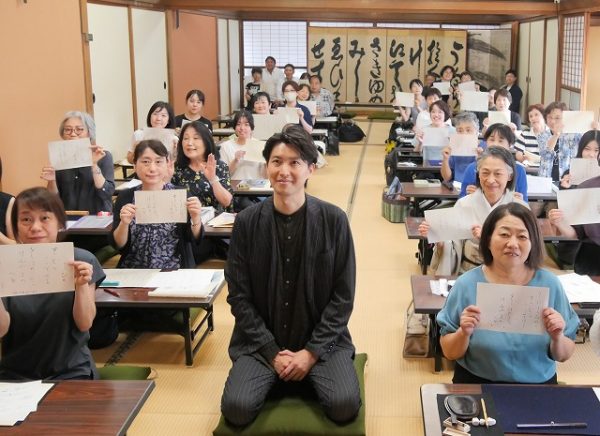 紫式部も暮らした和紙の里　福井・越前市の旅、昭和天皇が愛したそばも