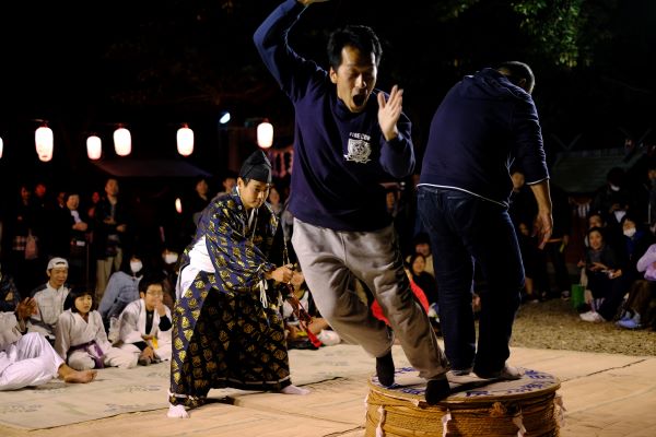 天下の奇祭に参加しませんか？　音無神社で開催する「伊東温泉 尻つみ祭り」の参加者募集中