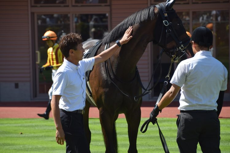 「暑さに強い馬はいない」蛯名正義・調教師が語る“競走馬の暑さ対策”の難しさ　水分を上手に吸収させることも重要