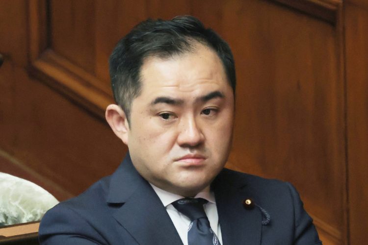 《18歳女子大生とパパ活飲酒》吉川赳・衆院議員が裁判で繰り広げた“仰天の主張”　法廷で突然「四角い卵と遊女の誠あれば…」、報道後手にした報酬は4888万円