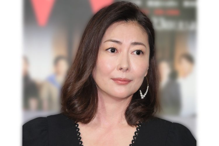 「長男は毎晩ぬいぐるみを涙で濡らし…」急逝の中山美穂さん、辻仁成氏との離婚で“母子断絶10年”　残された遺産の行方