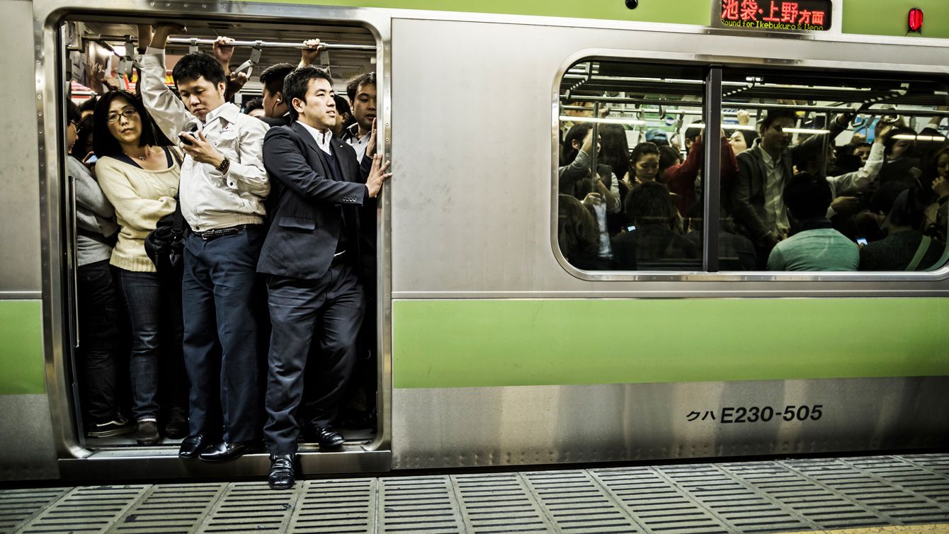 ｢満員電車は仕方ない｣と受け容れる人の異常さ