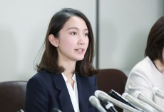 なぜ日本は女性がレイプ被害者を攻撃するのか