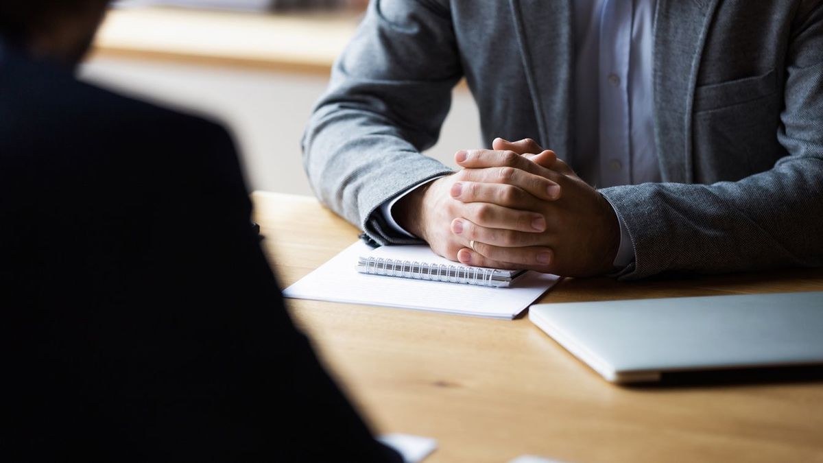 社員の幸福度の低い会社を一発で見抜ける…慶大の幸福学者が教える｢就職面接で聞くべき逆質問｣