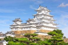 大阪城は鉄筋コンクリートだから素晴らしい…｢天守閣が残る12城｣が貴重な史跡となっている本当の理由