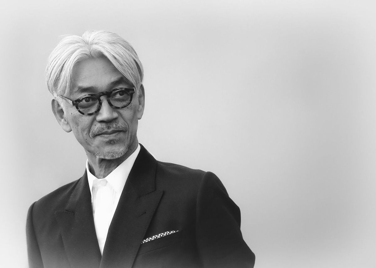 小室哲哉を睨む｢怖い顔をしたおじさま｣…時代の追い風を受け､同時に反 