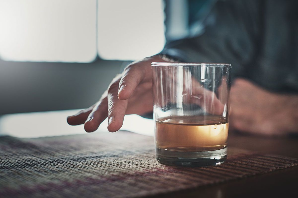 アルコール依存症者の9割は自覚がない…精神科医が｢一日も早く飲酒をやめて｣と訴える危険な飲み方とは