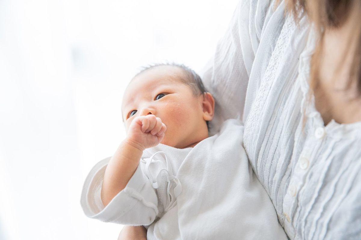 ｢赤ちゃん＝2､3歳の子｣というイメージを持つ父親たち…日本特有の文化｢里帰り出産｣の大きすぎる副作用