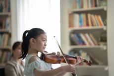 子どもに買うバイオリンは20万円より1000万円を選ぶべき…ハーバード大生を育てた親の賢いお金の使い方