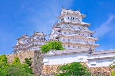 国宝･姫路城の天守にはB29の焼夷弾が直撃していた…｢日本一の城｣が現存して世界遺産になった奇跡の物語