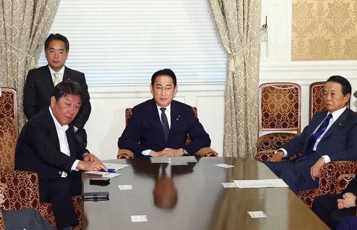 ｢エキセントリック｣と評された…麻生氏との関係を悪化させ､6月解散を封じられた岸田首相は続投できるか