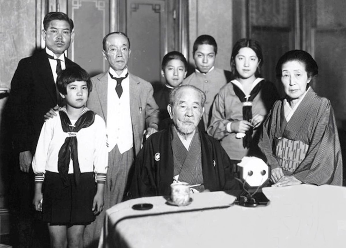 妻と妾を同居させた渋沢栄一は68歳にして子どもを作り総勢17人以上…今なお政財界に広がる華麗なる家系図