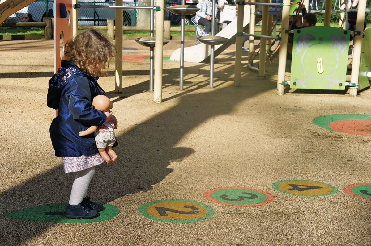 挨拶もできなかった子が1年で堂々たる姿に…フランス人が恥ずかしがり屋を直すためにさせる意外な習い事