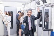 なぜ電車で電話する人にイラッとするのか…社会学者が指摘｢無関心を装い保っている車内秩序が破られる瞬間｣