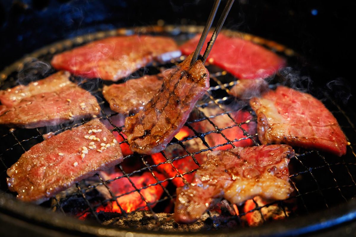 焼肉は絶対片面ずつ焼き色をつけてはいけない…和田秀樹断言｢ヨボヨボに老けない牛肉の食べ方｣