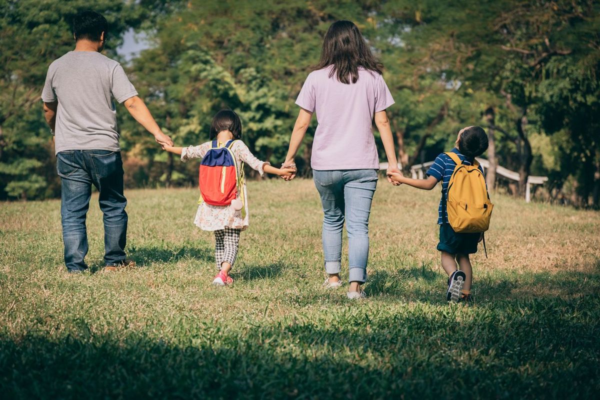 ｢低収入女性+非正規の男性｣で急速に少子化が進む日本…社会学者｢今すぐ打てる対策はこれひとつしかない｣