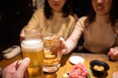 令和でもこれなら許される…男女同席の仕事の飲み会で相手との距離を一発で縮める&quot;下ネタの種類&quot;