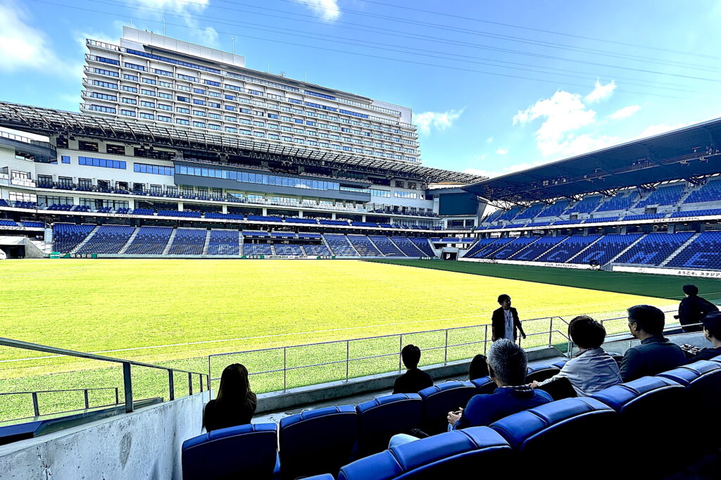 驚きの共有空間「ピーススタジアム」を通して専門家が読み解く、長崎