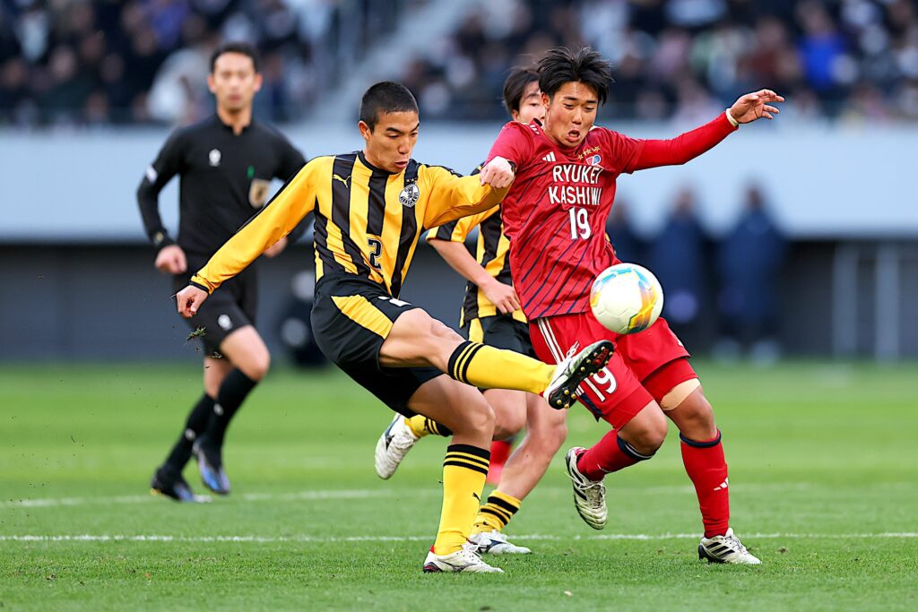 高校サッカー選手権で再確認した“プレミアリーグを戦う意義”。前橋育英、流経大柏、東福岡が見せた強さの源泉