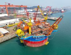 アジア初の円柱型「海洋石油・ガス処理プラント」、傾斜試験を実施―中国