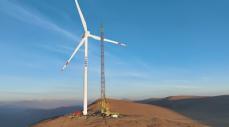 最大標高の風力発電所、1基目が据付に成功―中国