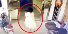 2歳女児、13歳少女に窓から落とされ死亡―中国