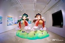金田涼子が広州で初個展「とこしえの光」、W11美術館のこけら落とし展示