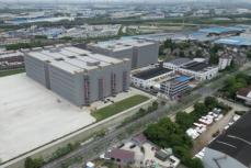 中国最大のスマート立体車両倉庫が上海でオープン、9000台以上の完成車両を収納