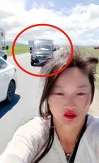 女性がライブ配信中に車にひかれる、事故の瞬間がカメラに―中国