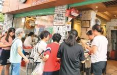 中国で「食べ歩き」が流行、隠れ家レストランが人気に