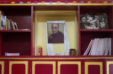 チベット仏教の最高指導者ダライ・ラマが89歳に、「迫る後継者問題」と海外メディア