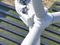 年間7400万キロワット時、世界最大出力の風力発電ユニットが発電開始―中国