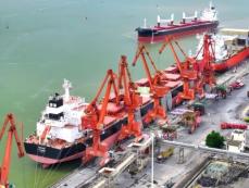 貨物取扱量が大幅増加、活気あふれる広西北部湾港―中国