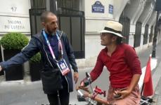 中国の男性、パリ五輪観戦のため北京から1万5500キロサイクリング