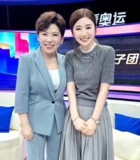 福原愛さんが「神のような存在」と会い大興奮も、コメント欄は「敏感な場所に行かないで」一色