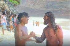 インドネシアの海でおぼれた中国人男性、助けてくれた外国人男性に感謝のキス―中国メディア