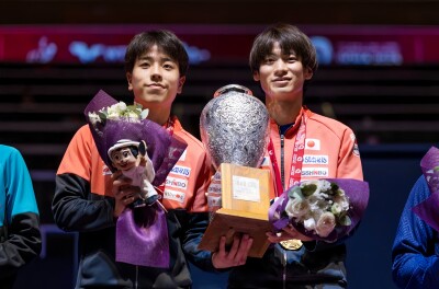 希少な中国切手「第1回アジア・アフリカ・ラテンアメリカ友好