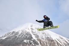 厚岸ウイスキー×ノーザンホースパーク オリジナルラベルボトル」発売の